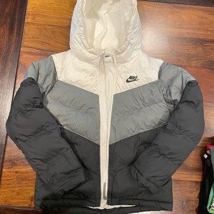 Nike Filled Jacket (Size Big Boy M10-12)